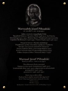Tablica pamiątkowa dedykowana Józefowi Piłsudskiemu